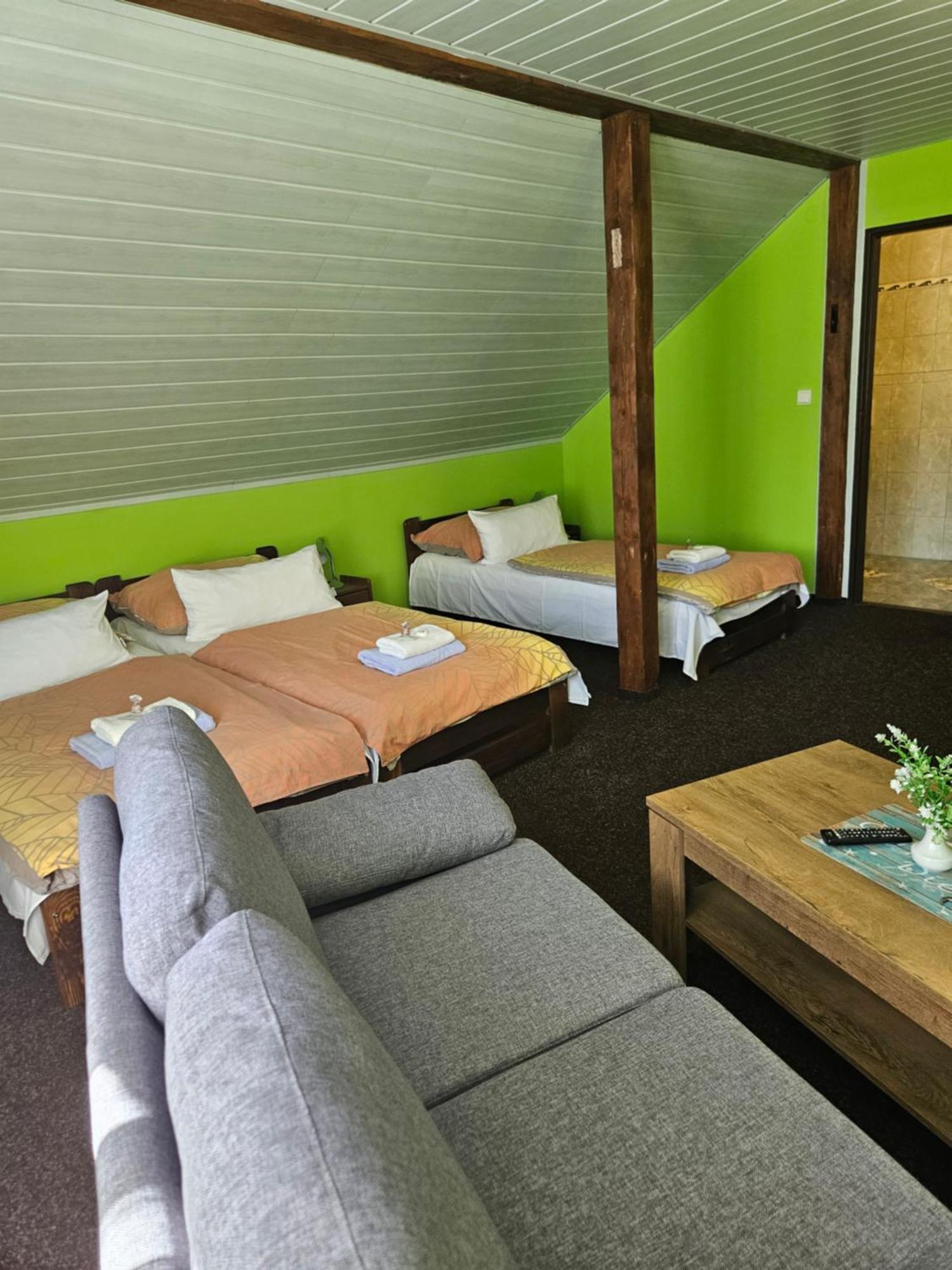 Guest House Pod Lesem Merklín Exterior foto